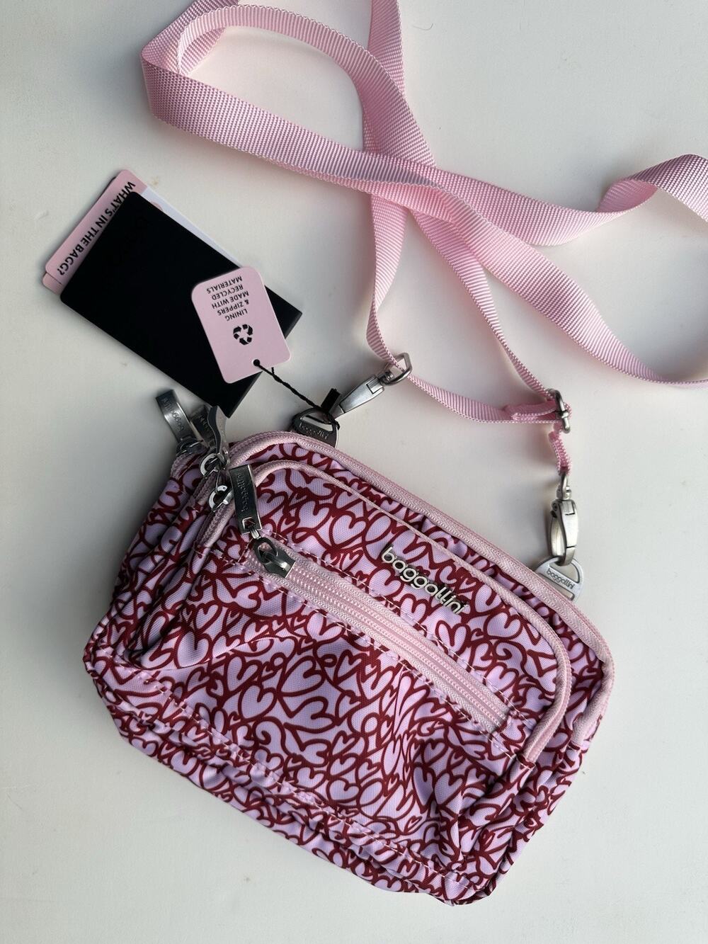 Baggallini Triple Zip Convertible Crossbody Clutch Bag Pink Heart Print NWT